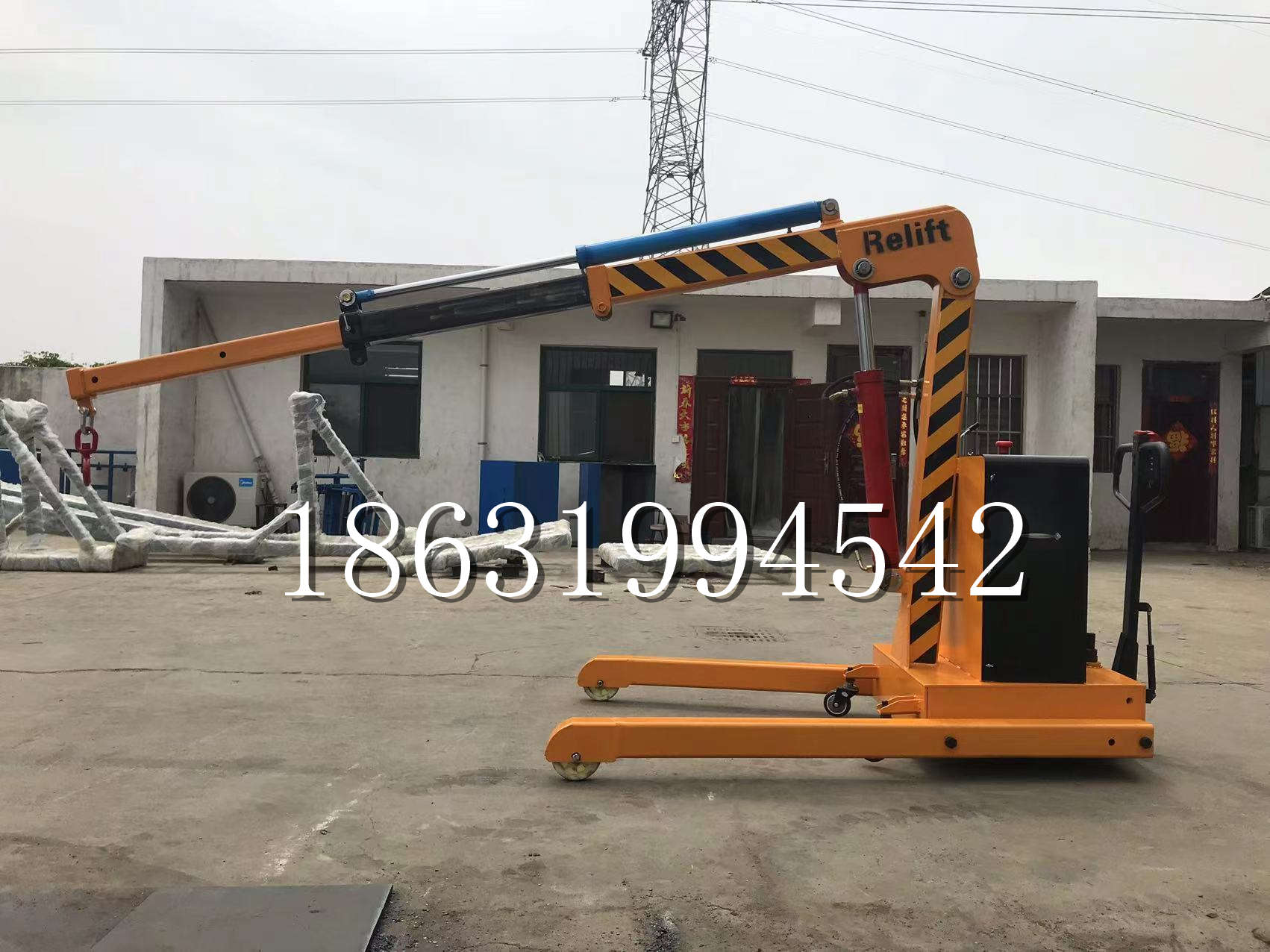 陈巴尔虎旗久征定做3吨三轮随车吊 农用园林绿化移树吊 平板工程用小吊机