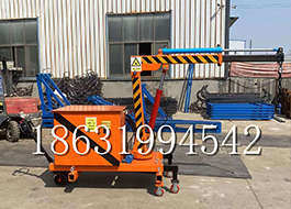 陈巴尔虎旗随车吊机装卸货物装卸货物搬运吊水泥1/2吨吊机随车吊机小型